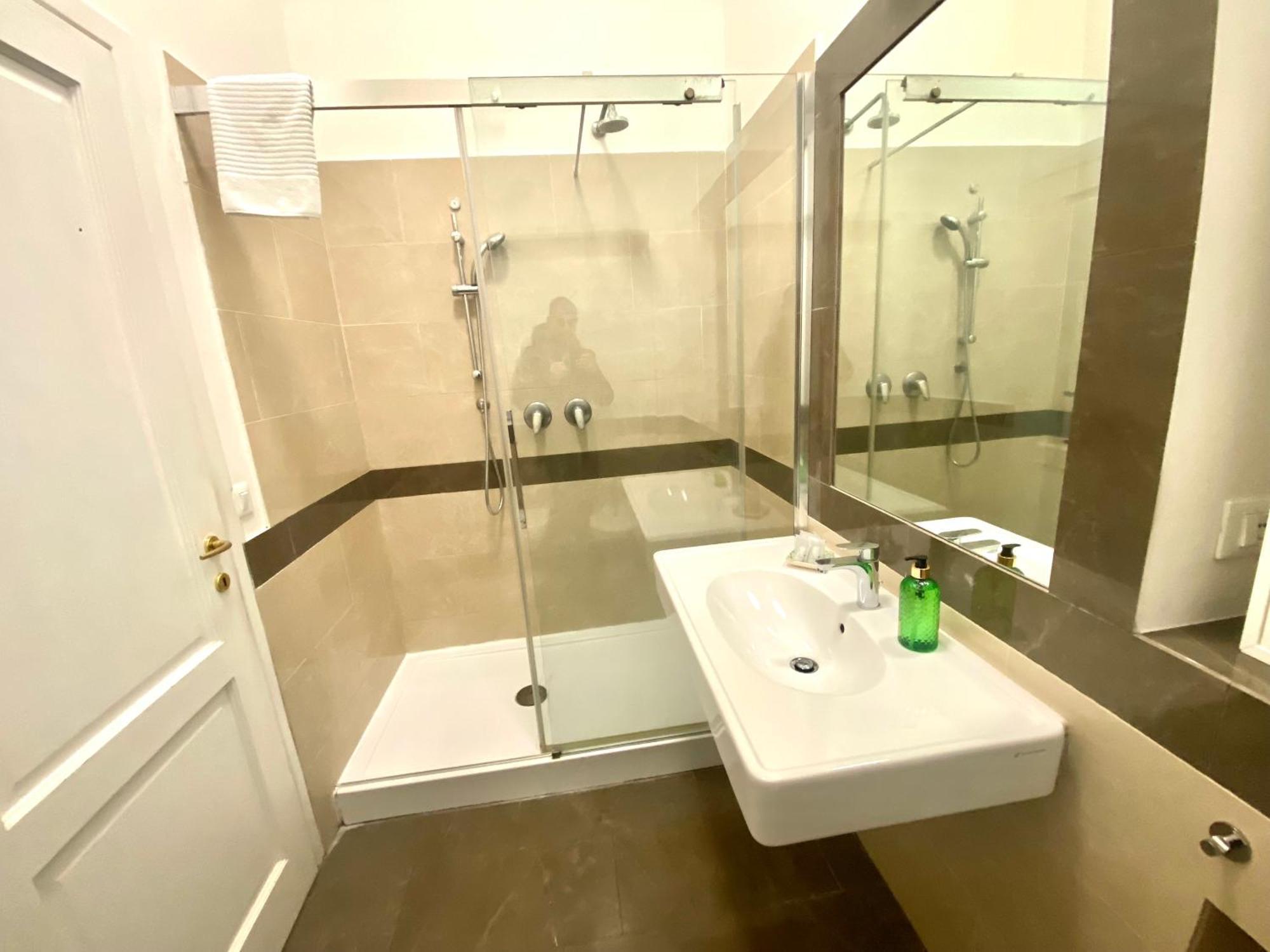 Francy Guest House Roma Ngoại thất bức ảnh